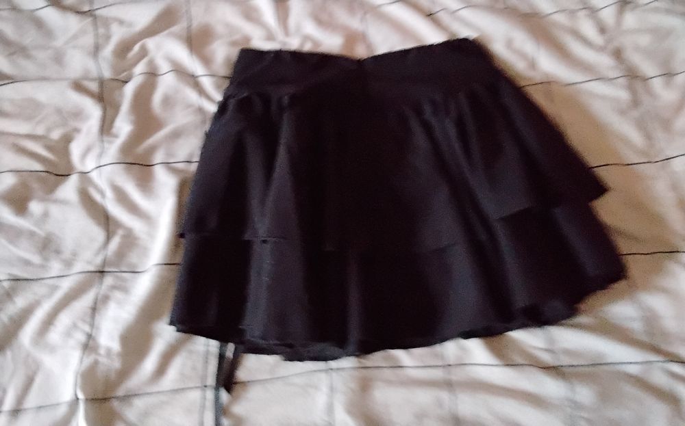 Юбка и меховые гетры