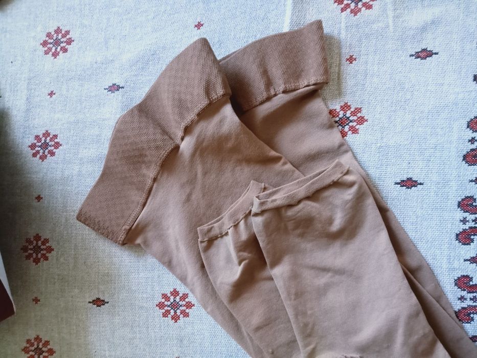 Компресійні панчохи. 2 клас . Чоловічі, унісекс. Продам.