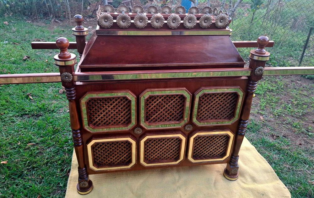 Movel Oriental Arva da Aliança Reproduçao