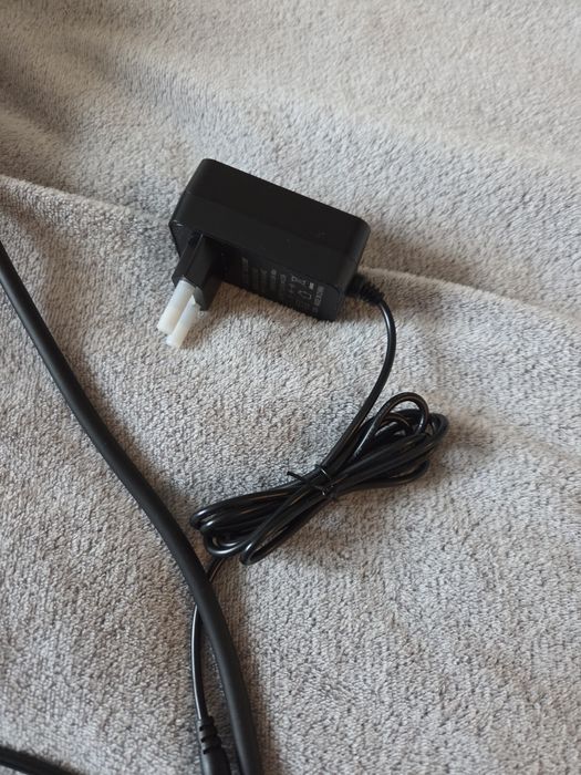 Масажер для шиї, попереку, спини