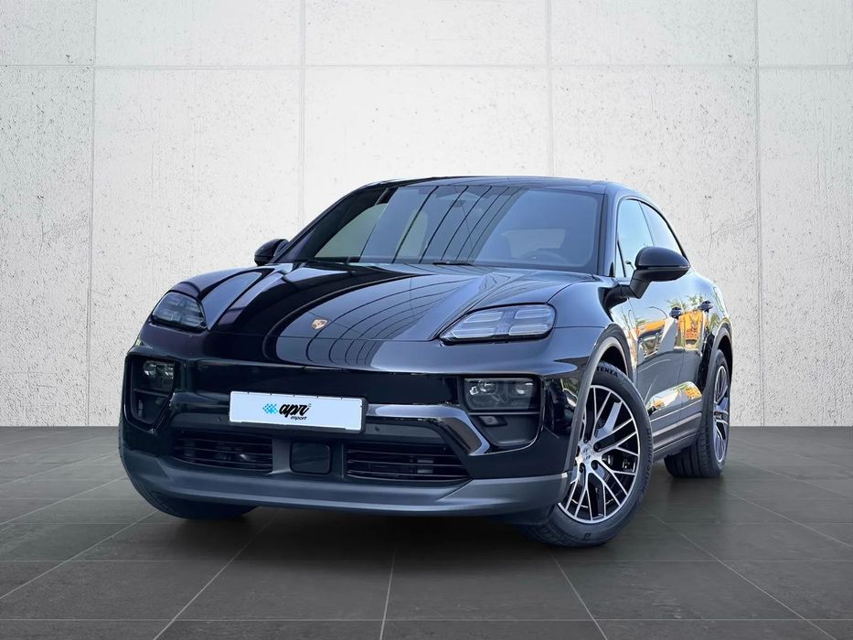 Porsche Macan Electric