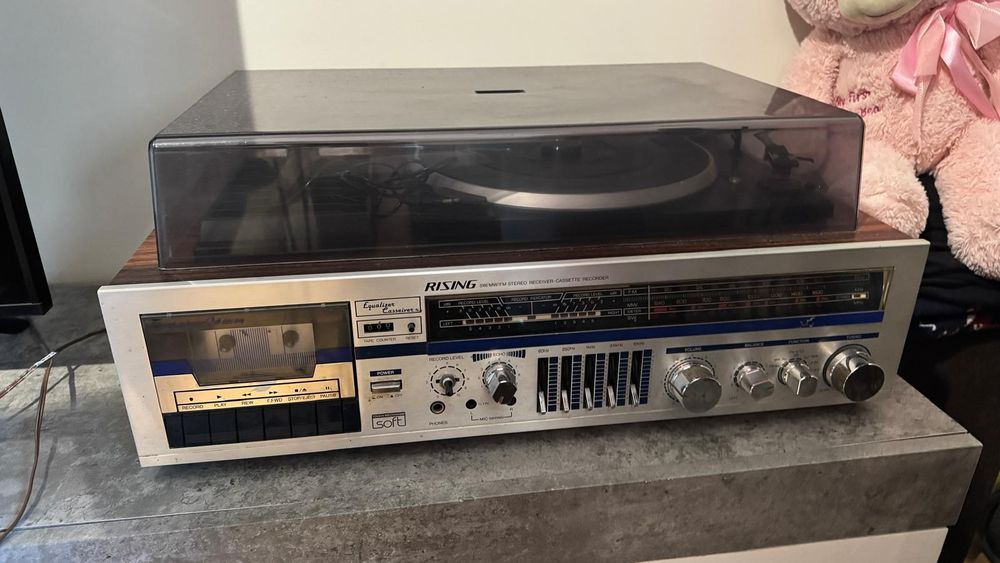 Radio de Vinil c/2 colunas