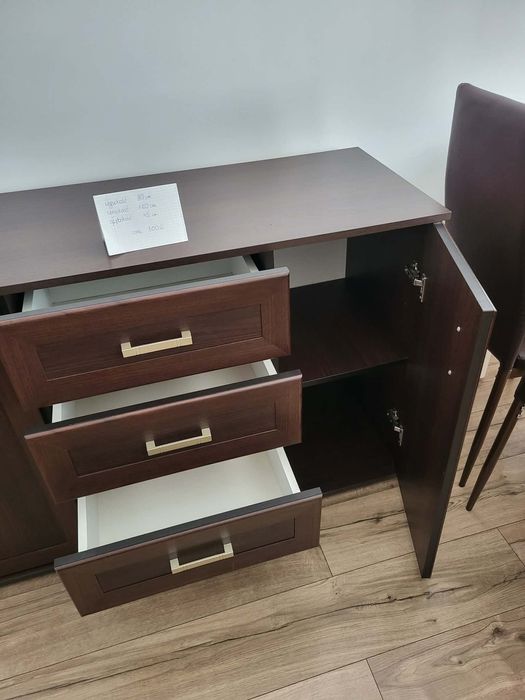 Rezerwacja: Komoda do pokoju/salonu