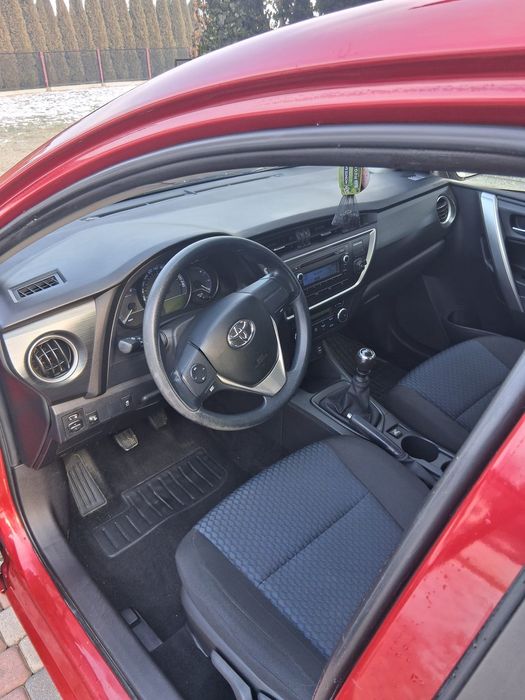 Toyota Auris 2014