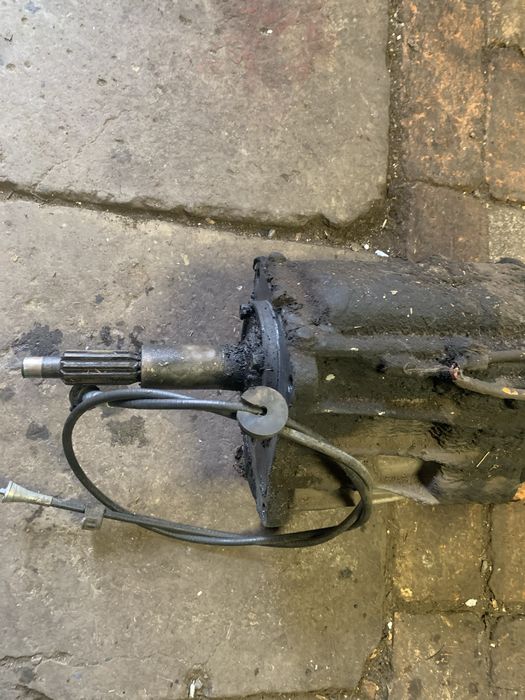 Продам Кпп на автомобіль волгу 2410