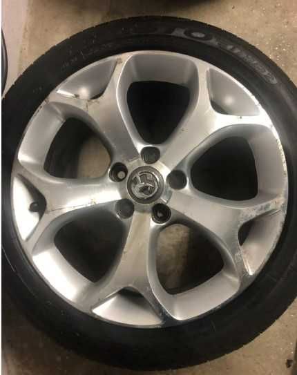 Jantes Originais Opel OPC 17" com Pneus – Usadas
