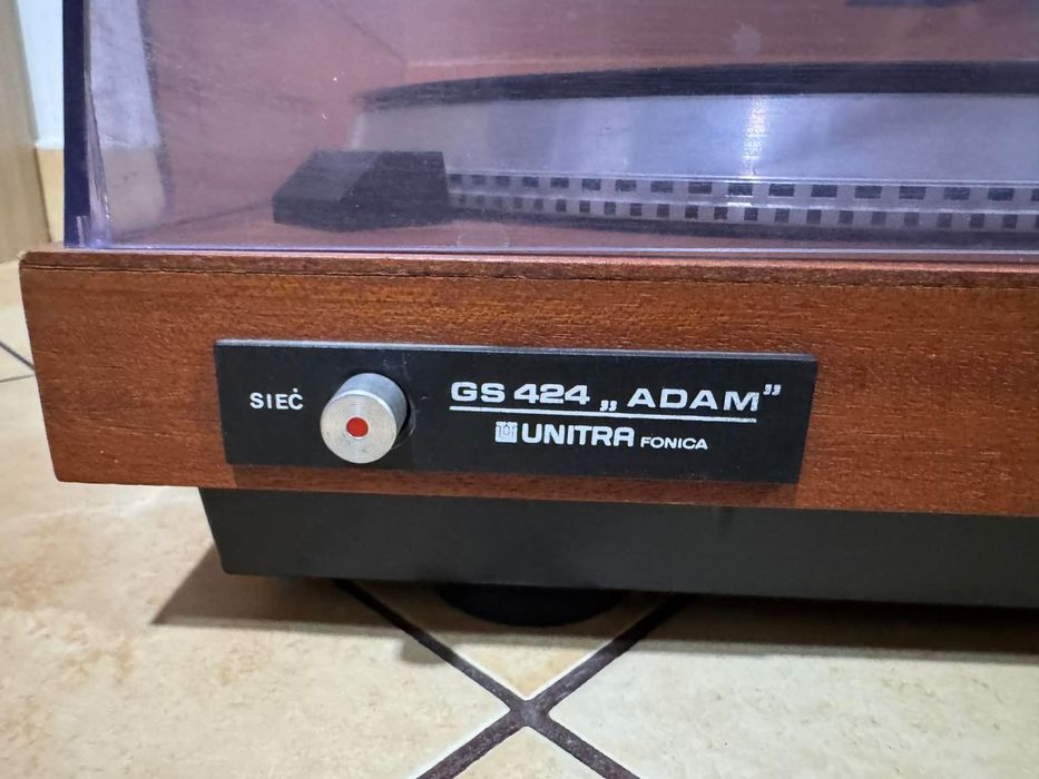 Sprawny Gramofon Unitra Fonica GS 424 Adam w bardzo dobrym stanie