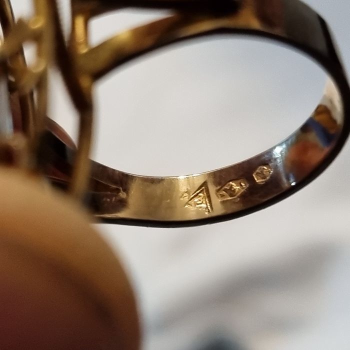 Złoty pierścionek 14K/585 waga 10,23 g