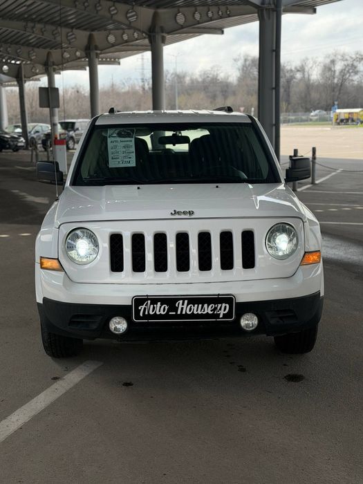 Продам Jeep Compass