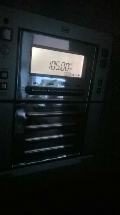 mini wieża TCM srebrna