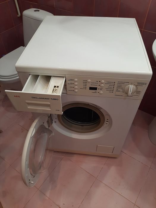 Стиральная машинка AEG, Германия