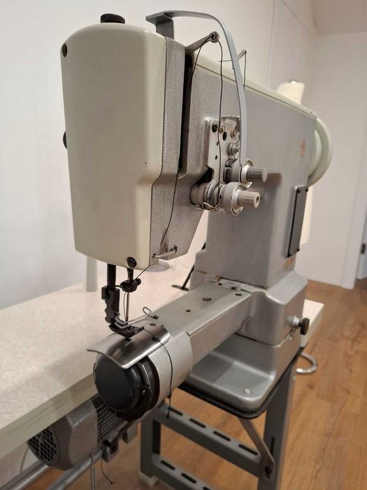 Maszyna do szycia przemysłowa klasy 1823