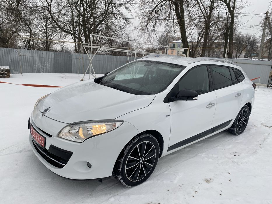 Таксі Карлівка перевезення по Україні в різні міста