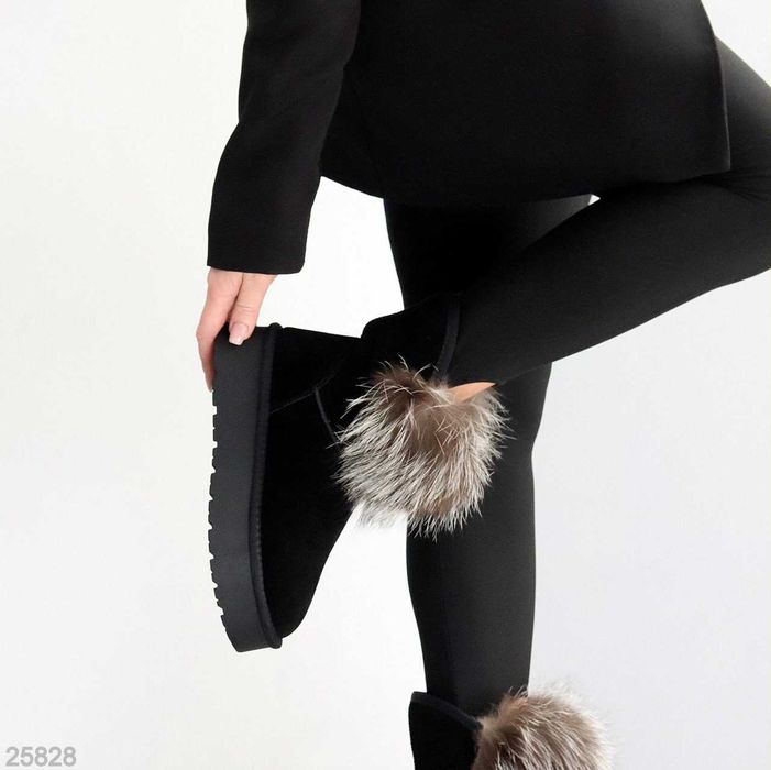 Жіночі замшеві уггі чорні з опушкою , жінчі уггі