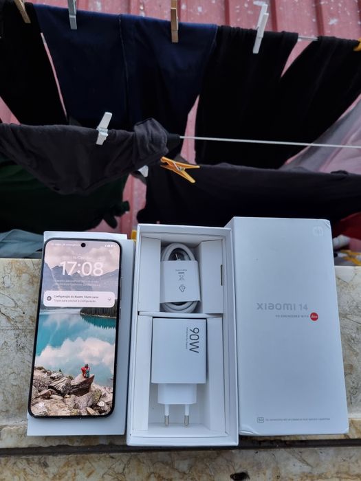 Máquina xiaomi 14 impecável, 512G  versão global, tem factura e capas