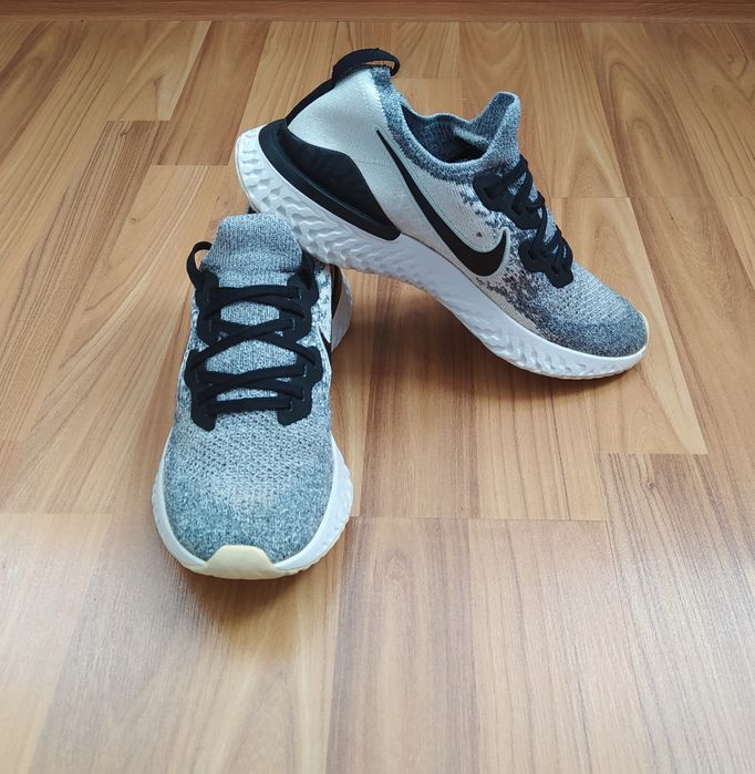 Стильні жіночі кросівки Nike ,38,5