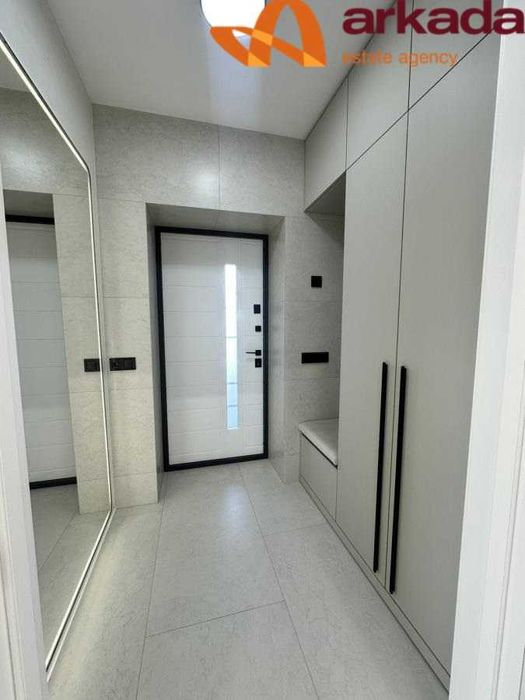 Продам готовий будинок з ремонтом в Крихівцях. До центру 7 хвилин.