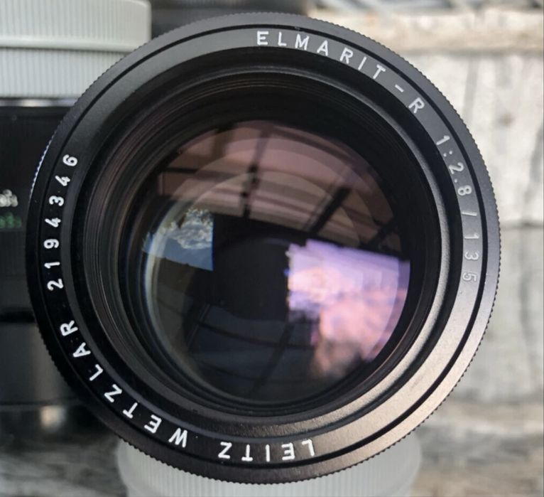 Leica  Elmarit R 2.8 135mm  made in Germany .