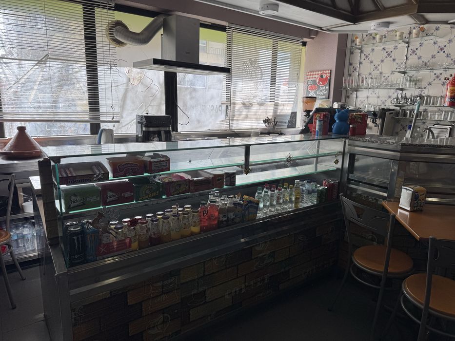 Arrenda-se Café Pronto a Funcionar