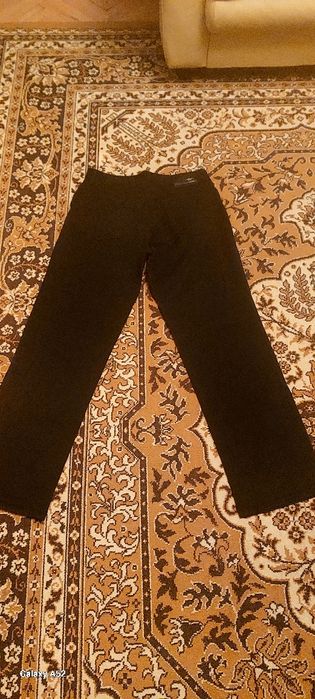 Продам винтажные джинсы фирмы WEST чорного цвета новые