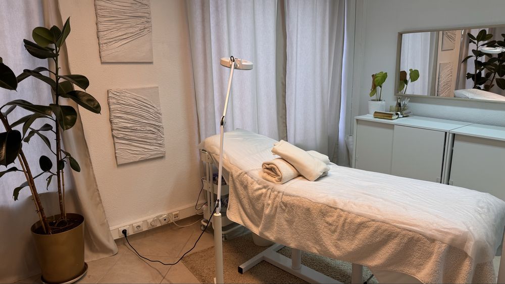 Gabinete equipado para Esteticista / Lash Designer / Massagista | Ramada, Odivelas por dia