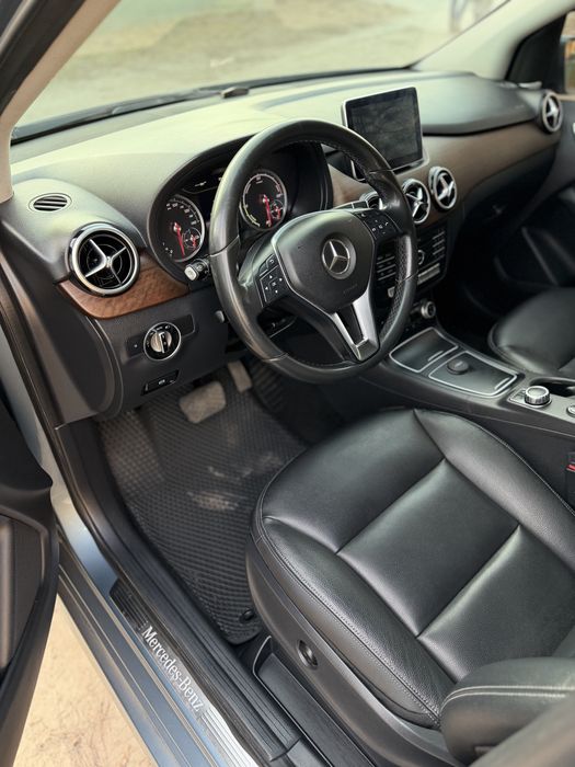 Продам Mercedes - Benz  Електромобіль