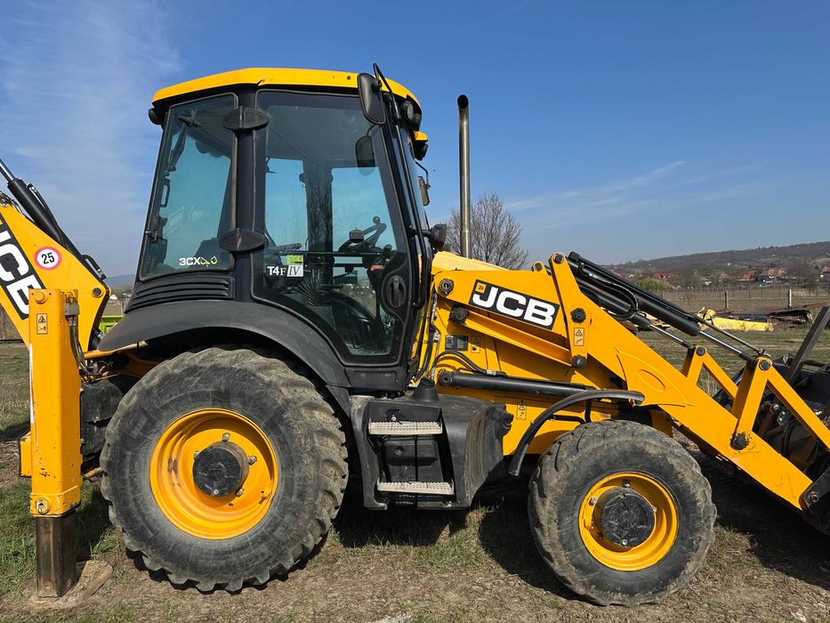 Екскаватор навантажувач JCB 3CX 2022