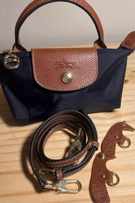 Malinha da Longchamp