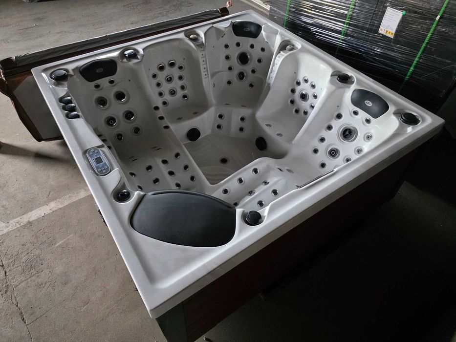 Jacuzzi ogrodowe Balboa , Gecko- Dostawa cała polska