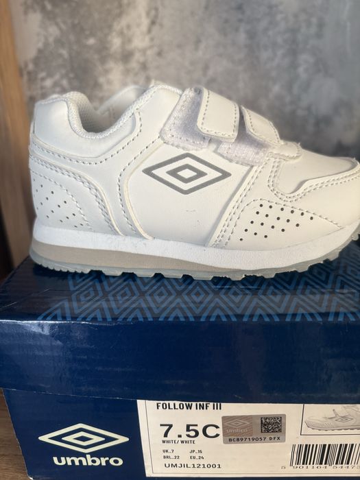 Buty umbro nowe