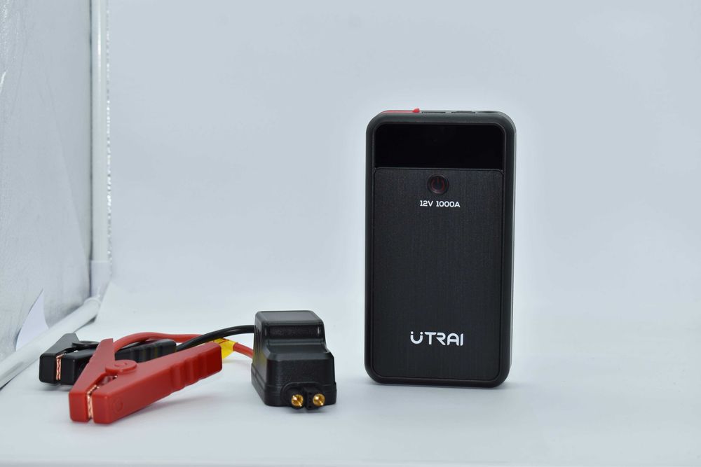 Arrancador Booster Jump Utrai para Carro de 1000A Powerbank de 8000mAh