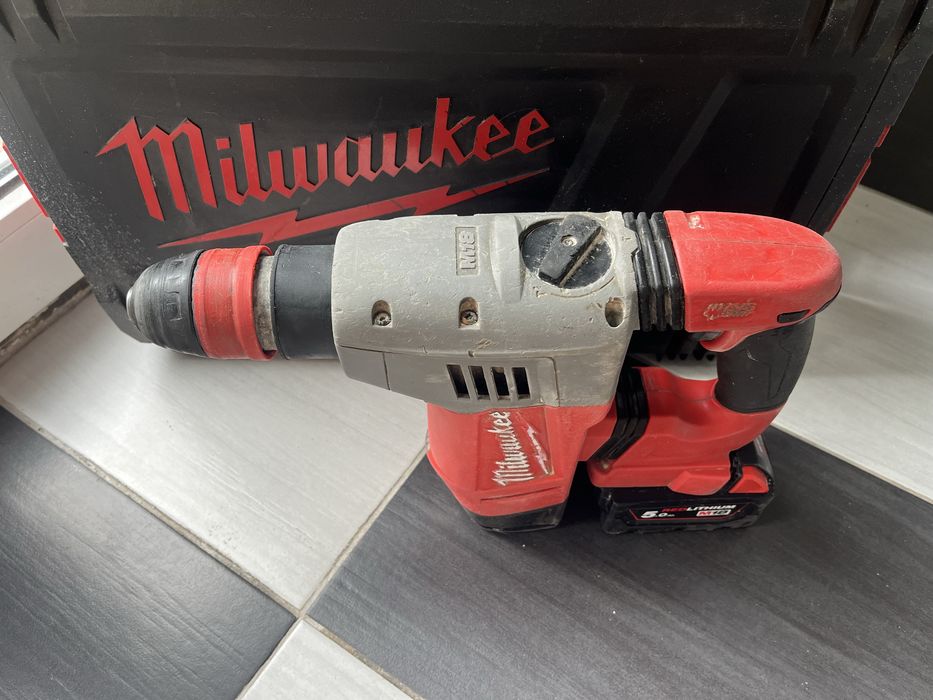 Mlotowiertarka milwaukee m18 chpx sprawna
