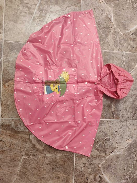 Kurteczka przeciwdeszczowa wiosenna 98 + gratis