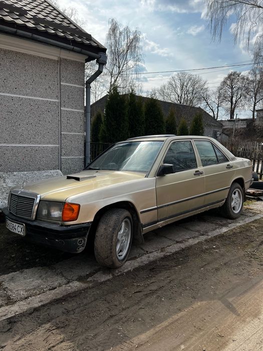 Turbo Mercedes 190