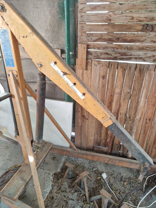 Vendo Grua de Oficina Auto 1000kg