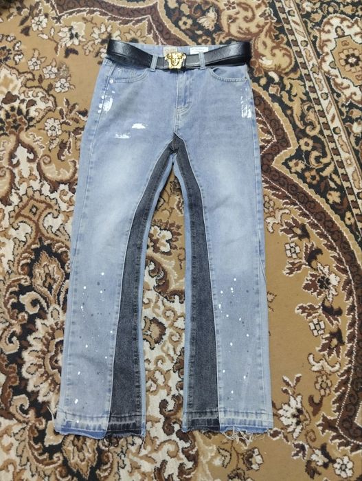 Flared jeans Gallery Dept 
Стильні, сучасні джинси за дуже хорошою цін