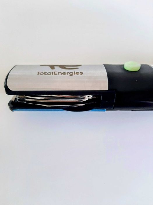 New Flashlight with Multitool433536348539463685