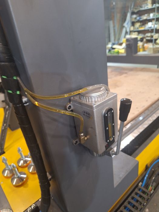 Потужний ЧПУ фрезер 1800х1800х800 4д