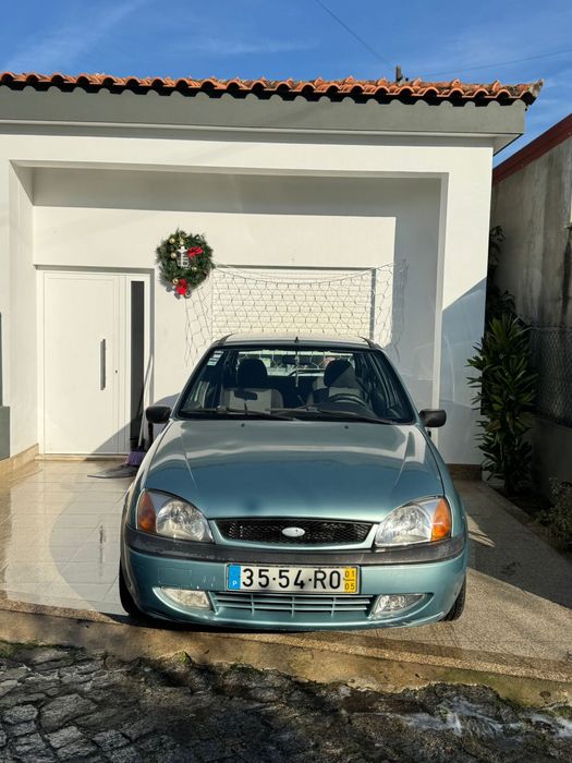 Ford fiesta 2001