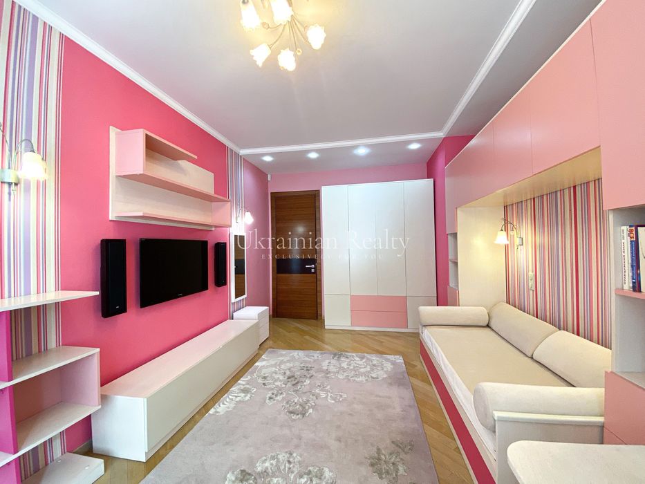 Продаж 4к квартири вул. Назарівська  23а. Ботанічний сад Фоміна