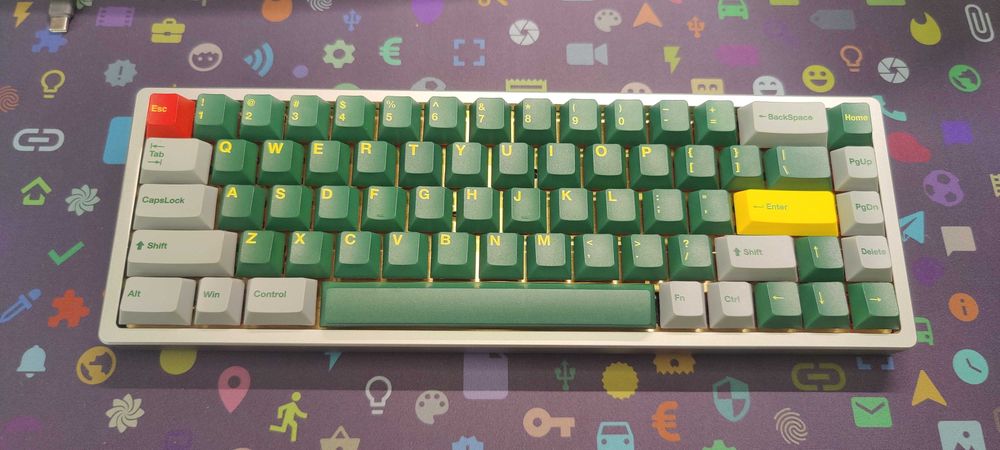 XD68 65%, Gateron Ink v2 Red