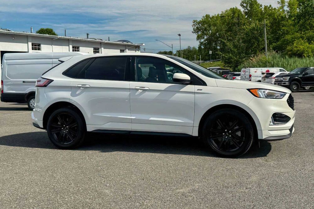 Ford Edge ST-Line      2023