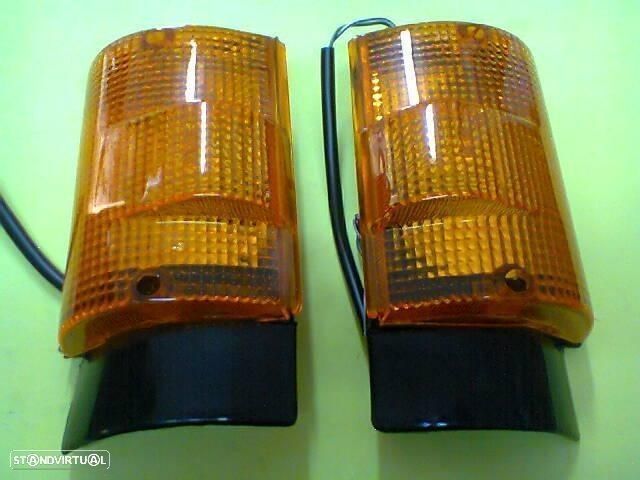 farolim pisca frente Mitsubishi Canter Fe331 Fe444 1991-1996 (novos)