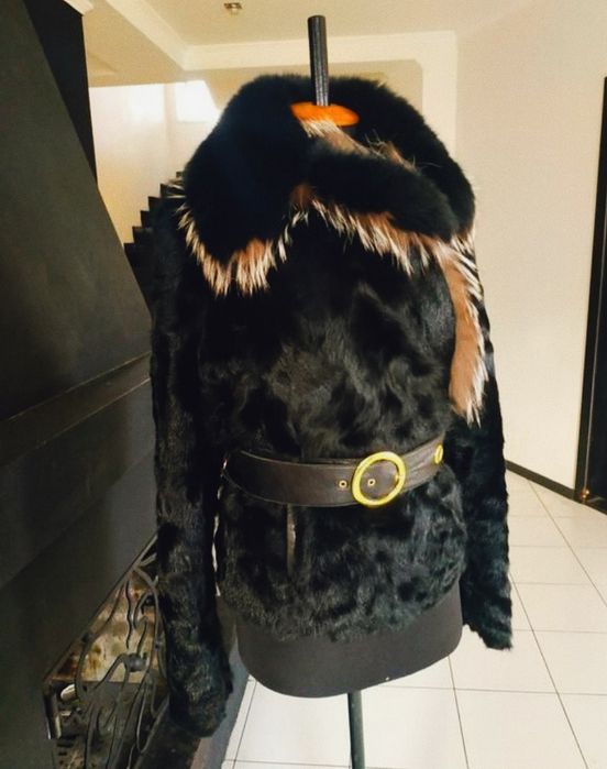 Натуральная шуба меховая куртка Италия песец