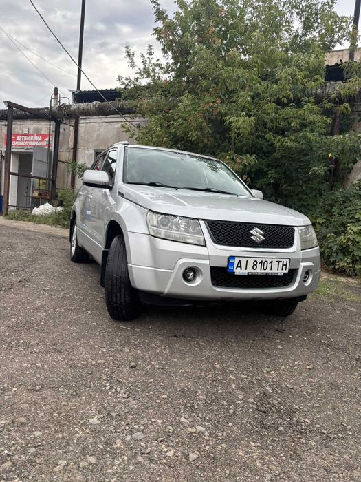 Автомобіль Suzuki Grand Vitara