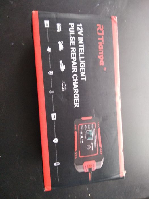 Інтелектуальне зарядне для акумуляторів 12v(автозарядка)