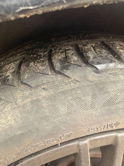 Koła 17 5x120 czarne