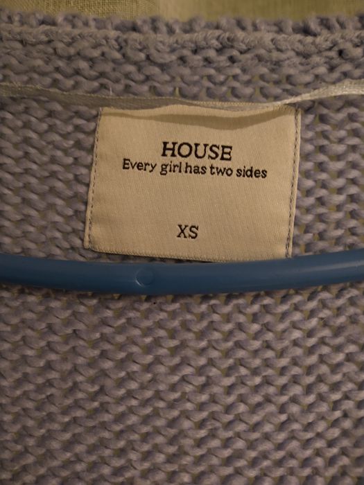 Sweter z warkoczami z dekoltem V House XS(8)