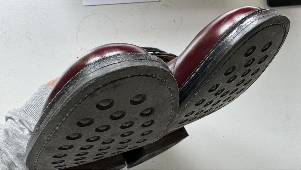 Buty Berwick wiśniowe 7 1/2