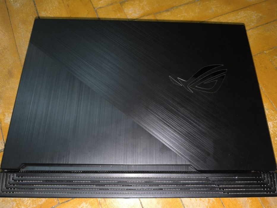 Ноутбук Asus Rog strix g531g